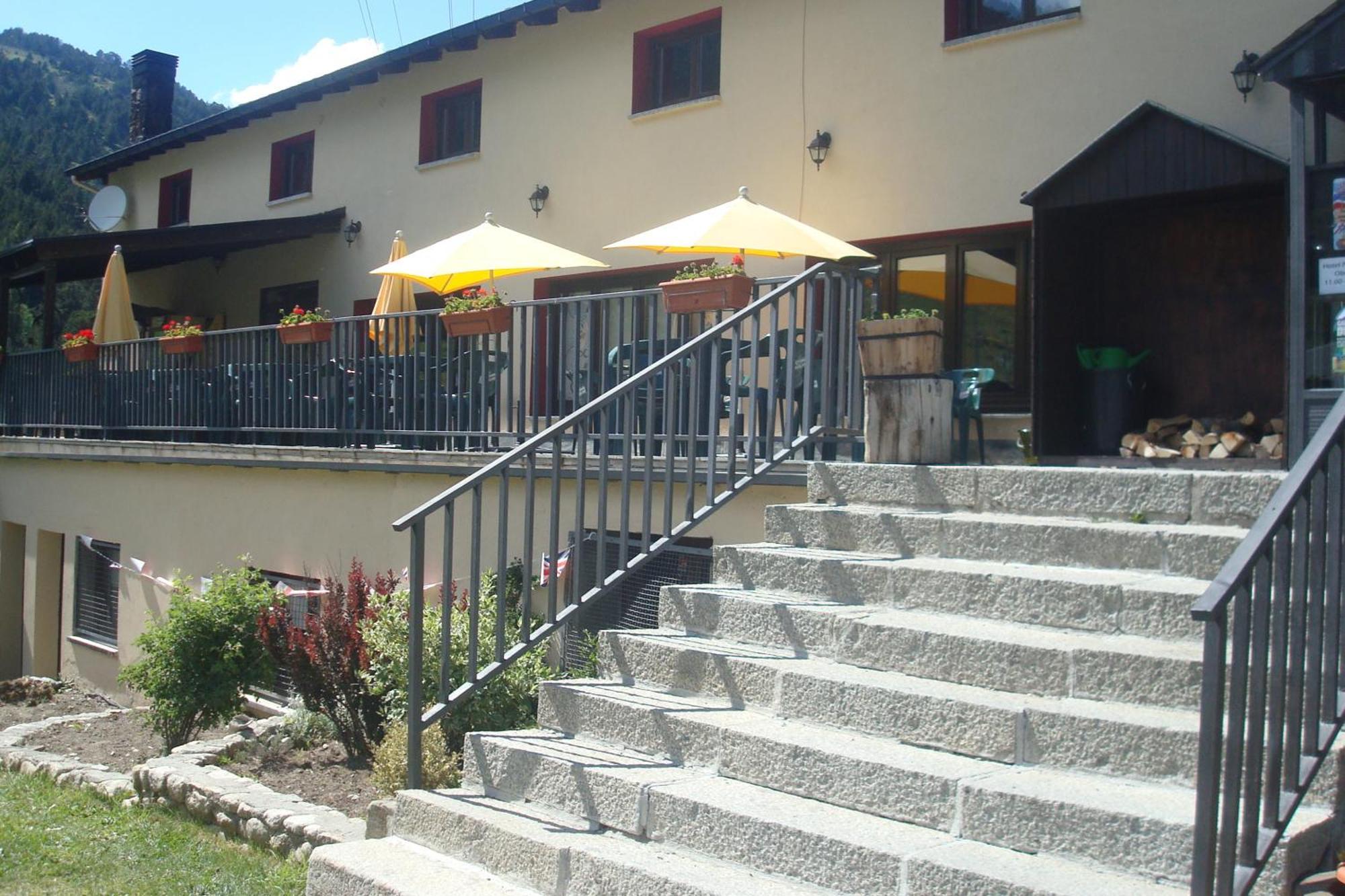 Hotel Peretol Soldeu Luaran gambar