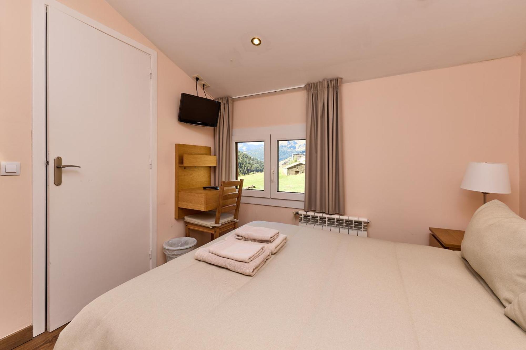 Hotel Peretol Soldeu Luaran gambar